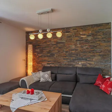 Apartmán Stylish In With Private Terrace Itter